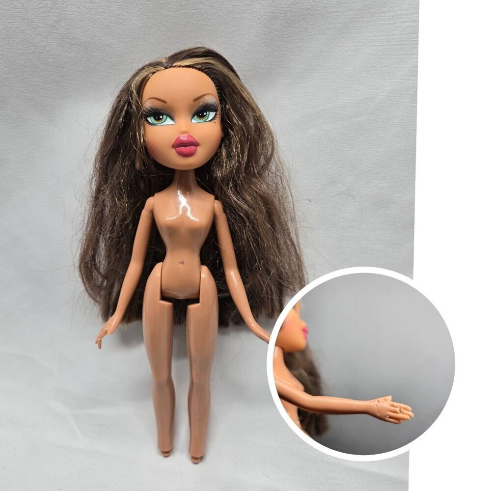 Bratz Doll Rock Angelz Yasmin 2005 - FLAWED HAND- NUDE DOLL- AS IS- TLC DOLL